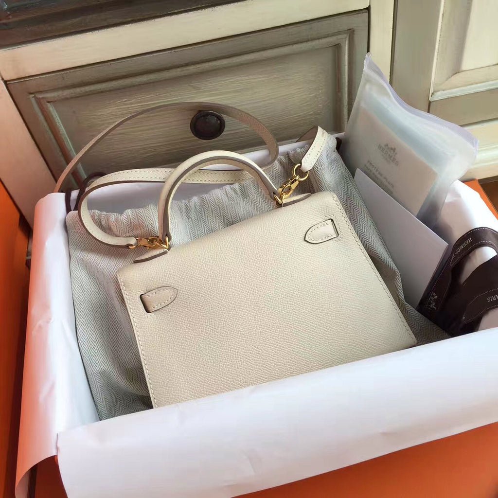 Hermès Craie Kelly Mini II Epsom Gold Hardware