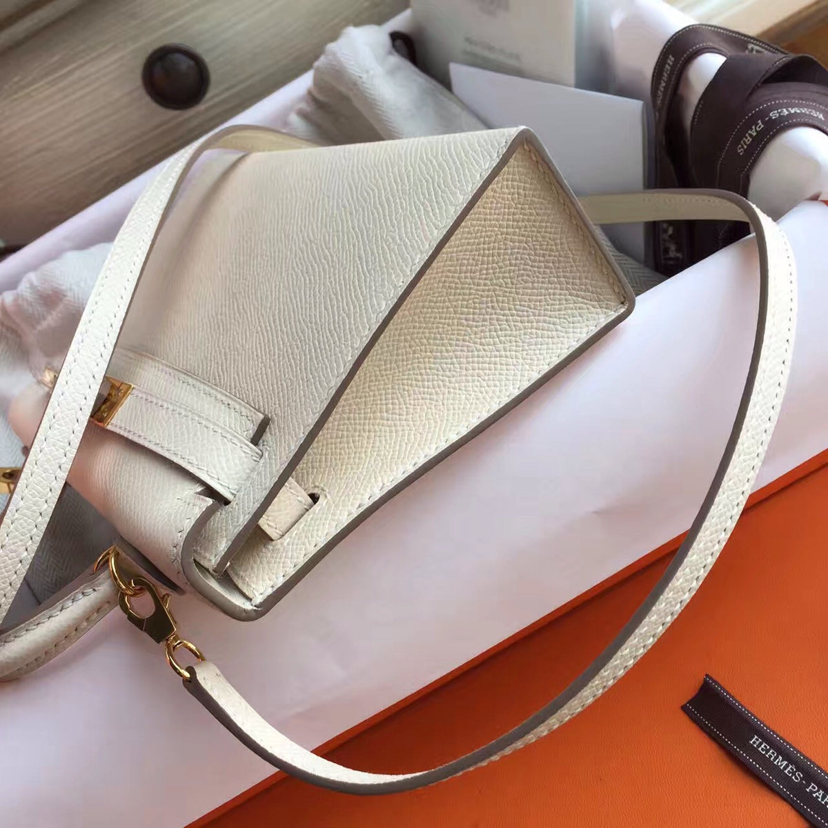 Hermès Craie Kelly Mini II Epsom Gold Hardware
