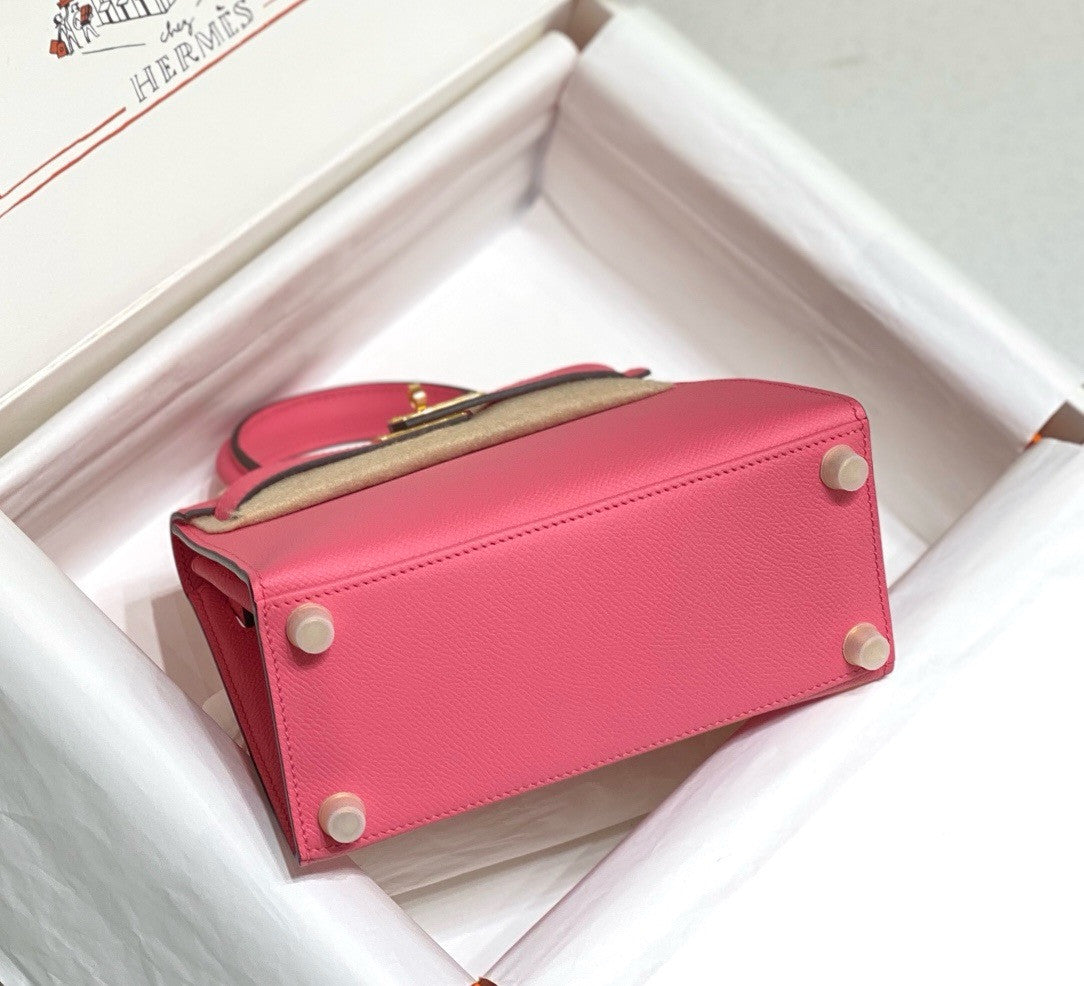 Hermès Vintage Kelly Sellier 20 bag Rose Azalea