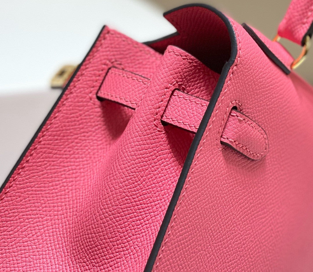 Hermès Vintage Kelly Sellier 20 bag Rose Azalea