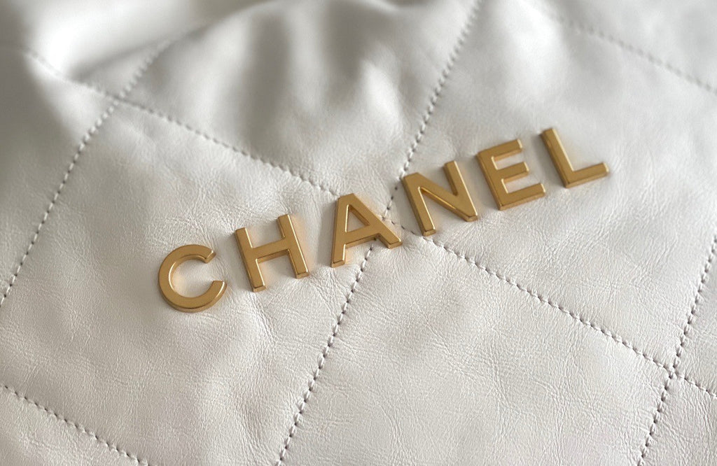 Chanel CHANEL 22 SMALL WHITE HANDBAG WITH GOLD HARDWARE