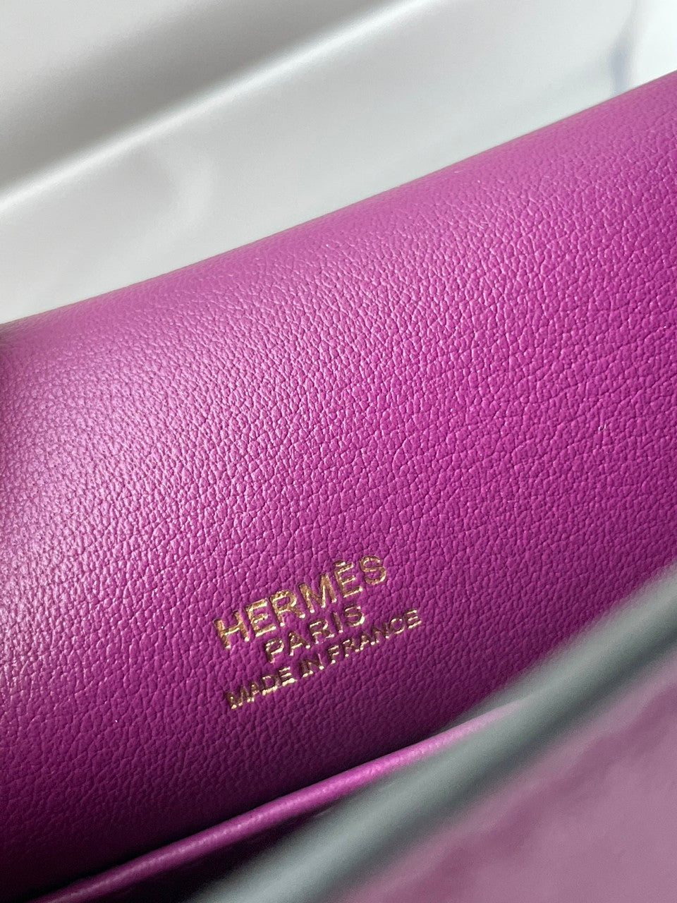 Hermès P9 Anemone Mini Kelly Pochette Swift Gold Hardware