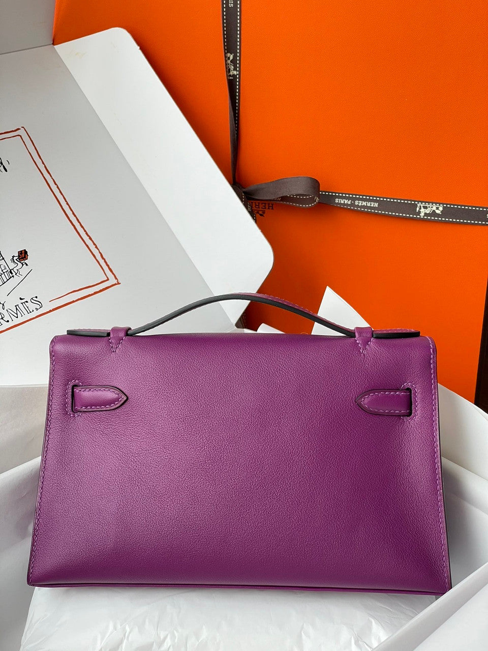 Hermès P9 Anemone Mini Kelly Pochette Swift Gold Hardware