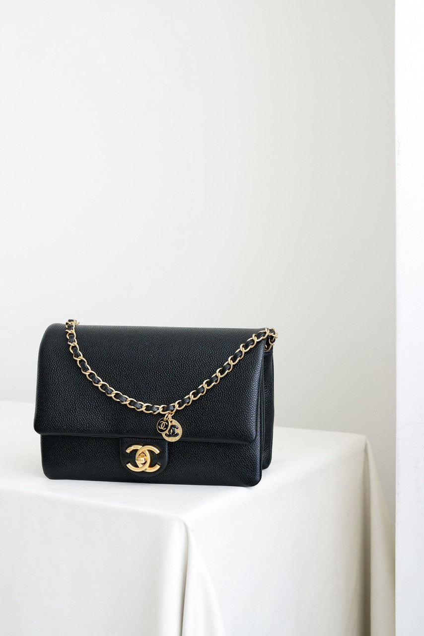CHANEL FALL-WINTER 2024/25 MEDIUM FLAP BAG