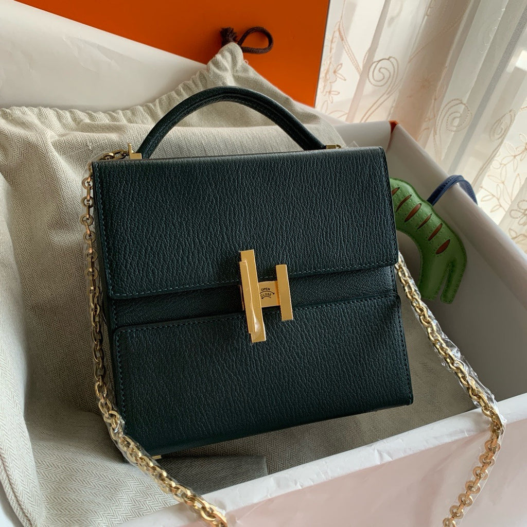 Hermes Cinhetic bag VERT CYPRES Hermes