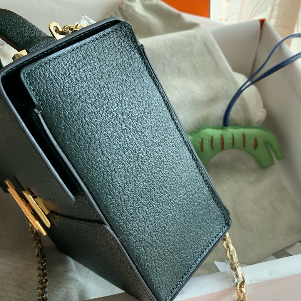 Hermes Cinhetic bag VERT CYPRES Hermes