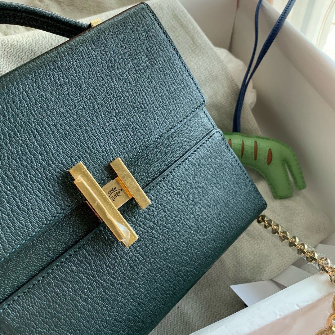 Hermes Cinhetic bag VERT CYPRES Hermes