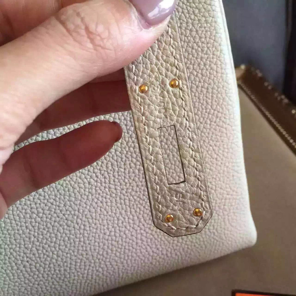 Hermes Cream Kelly 28 cm Togo Gold Hardware