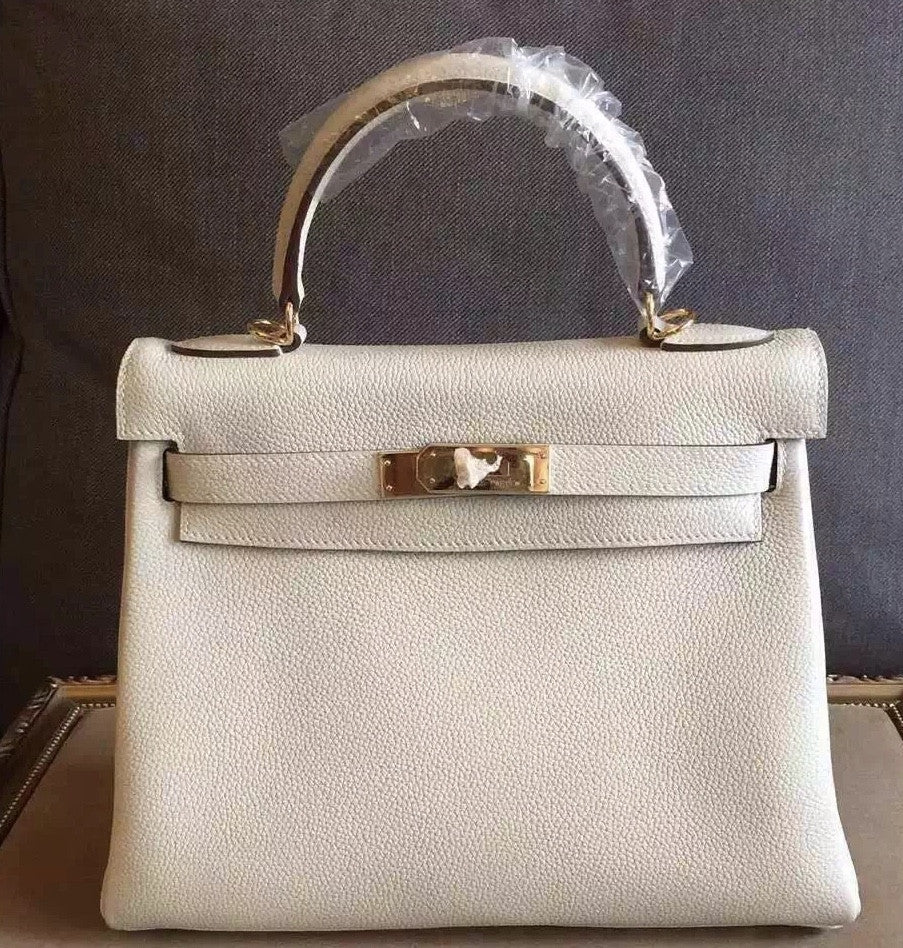 Hermes Cream Kelly 28 cm Togo Gold Hardware
