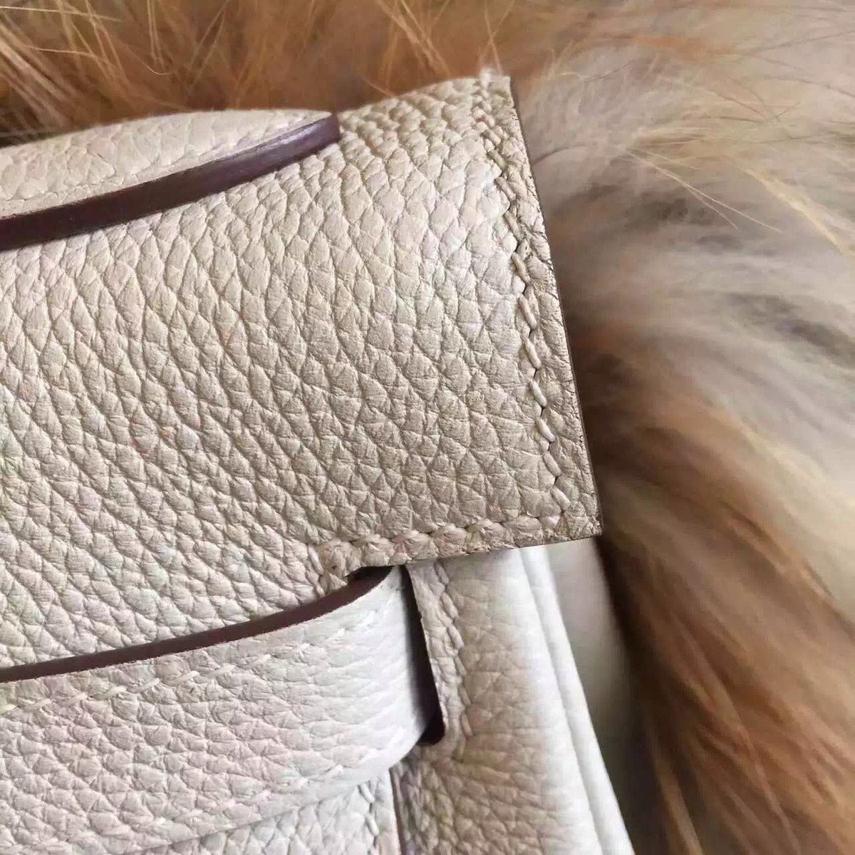 Hermes Cream Kelly 28 cm Togo Gold Hardware