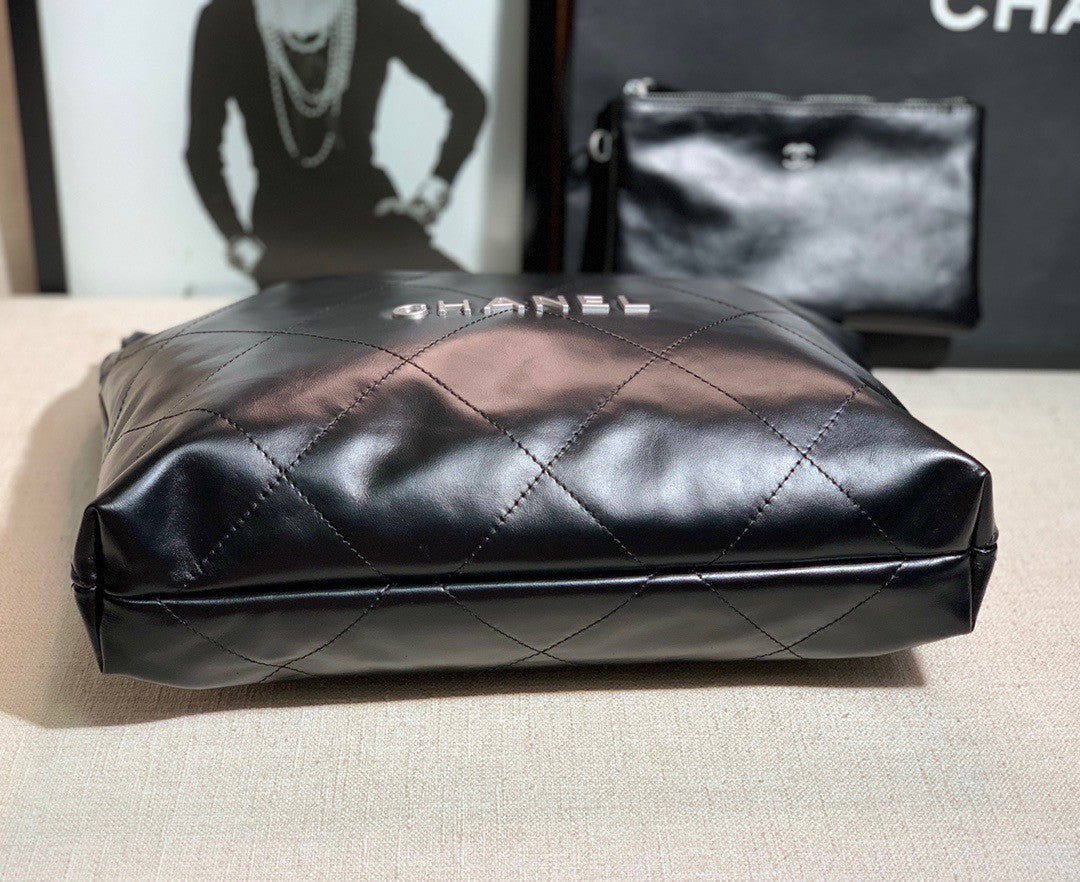 CHANEL 22 SMALL HANDBAG SILVER LOGO BLACK CALF