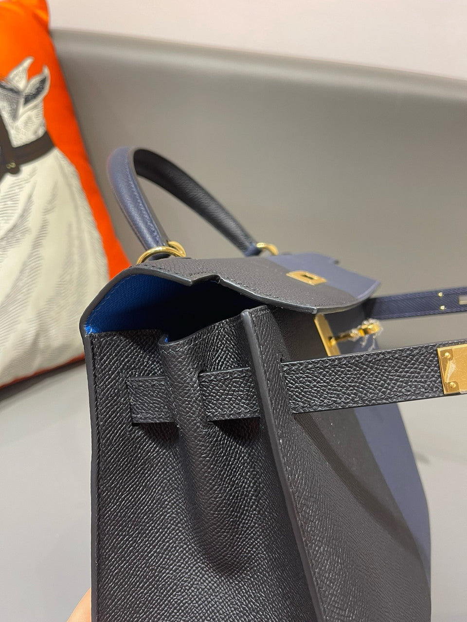 Hermès 28 cm Special Edition Blue/Black Tri Coloured Epsom Kelly