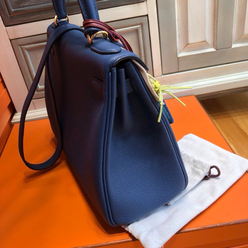 Hermes 73 Bleu saphir Kelly 28 cm Togo Gold Hardware