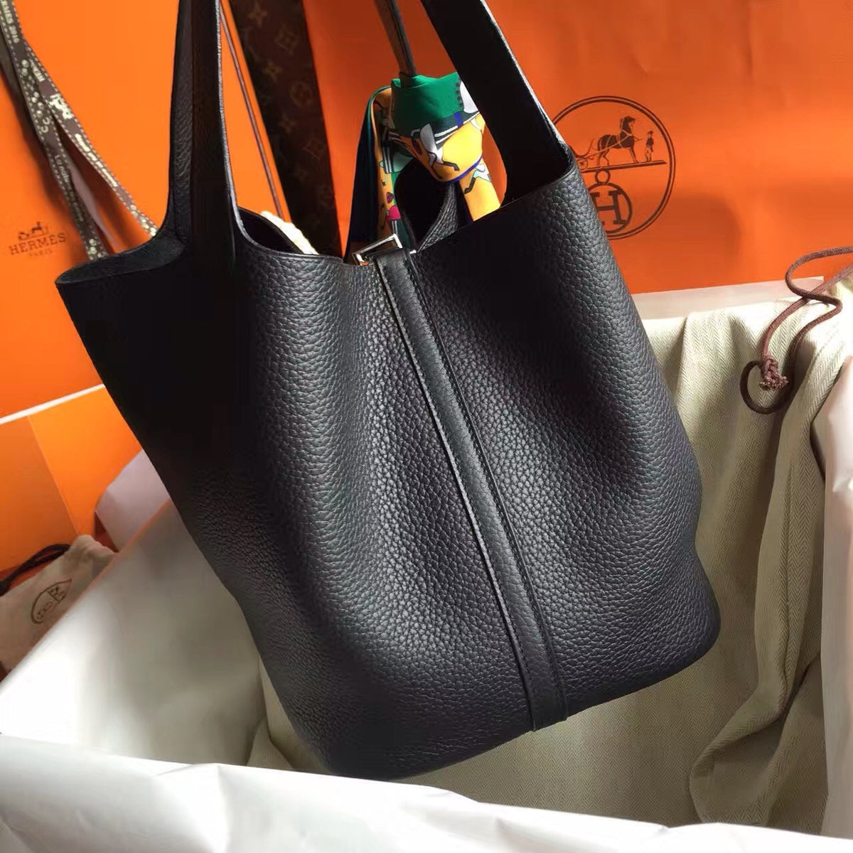 Hermes Black Picotin Lock MM Togo Leather Bag