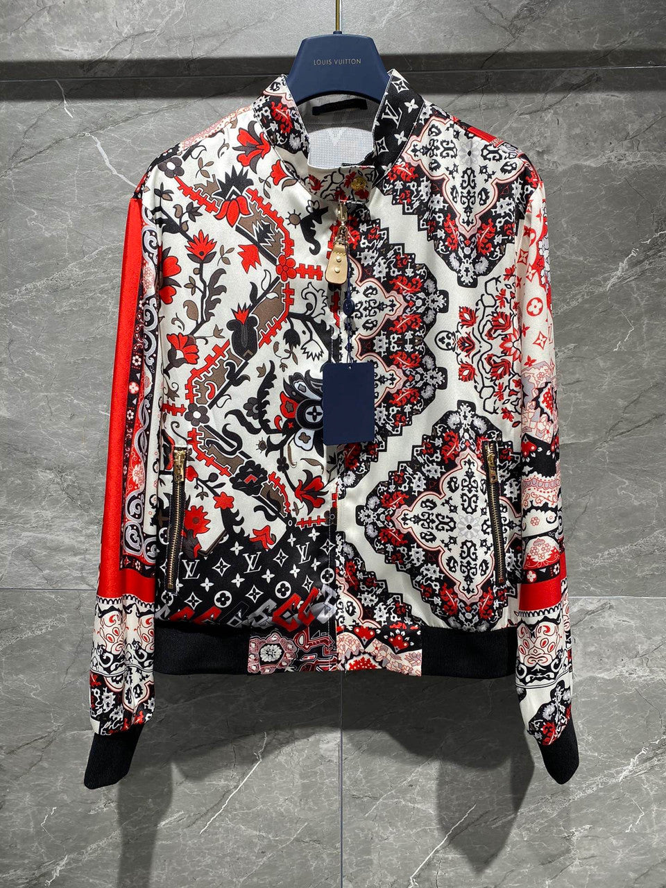 Louis Vuitton 1AAJVI REVERSIBLE BANDANA PRINT BOMBER JACKET