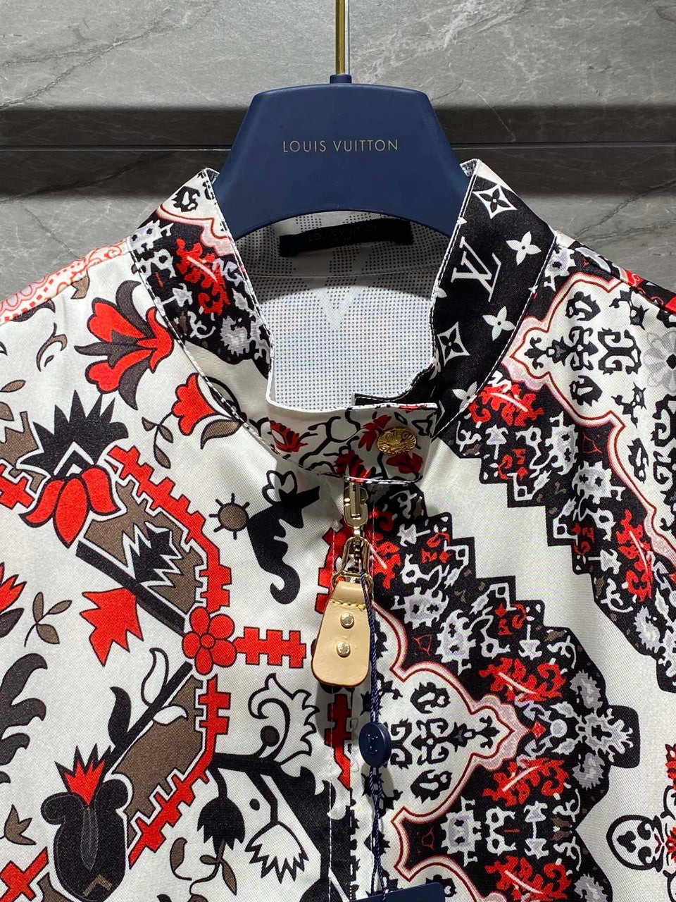 Louis Vuitton 1AAJVI REVERSIBLE BANDANA PRINT BOMBER JACKET