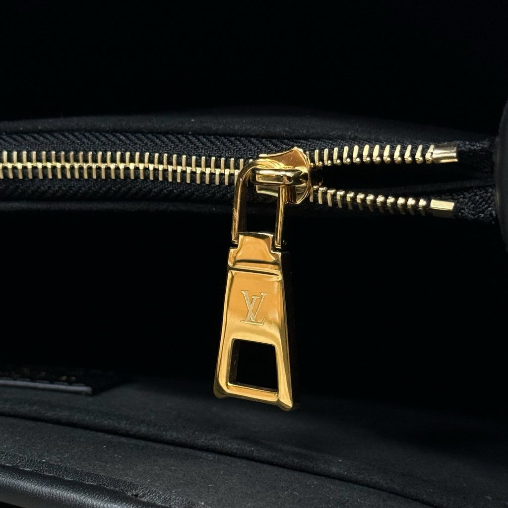 Louis Vuitton M11393 Babylone Tote PM