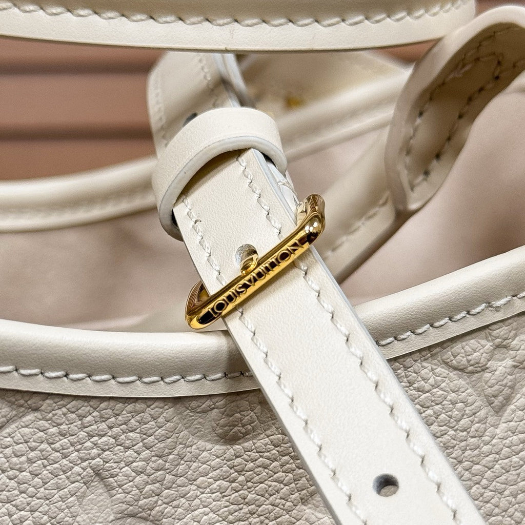 Louis Vuitton M11394 Babylone Tote PM