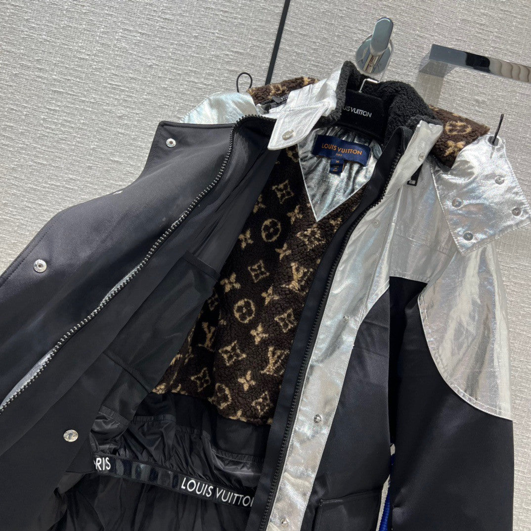 Louis Vuitton 1A9KZ9 ELECTRIC ACCENT SKI JACKET BLACK