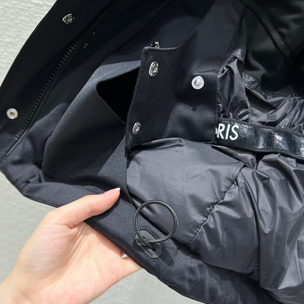 Louis Vuitton 1A9KZ9 ELECTRIC ACCENT SKI JACKET BLACK