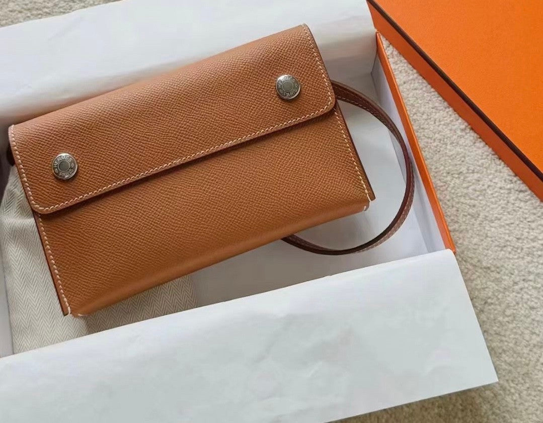 Hermes Hermèsnap wallet In Gold Epsom Leather