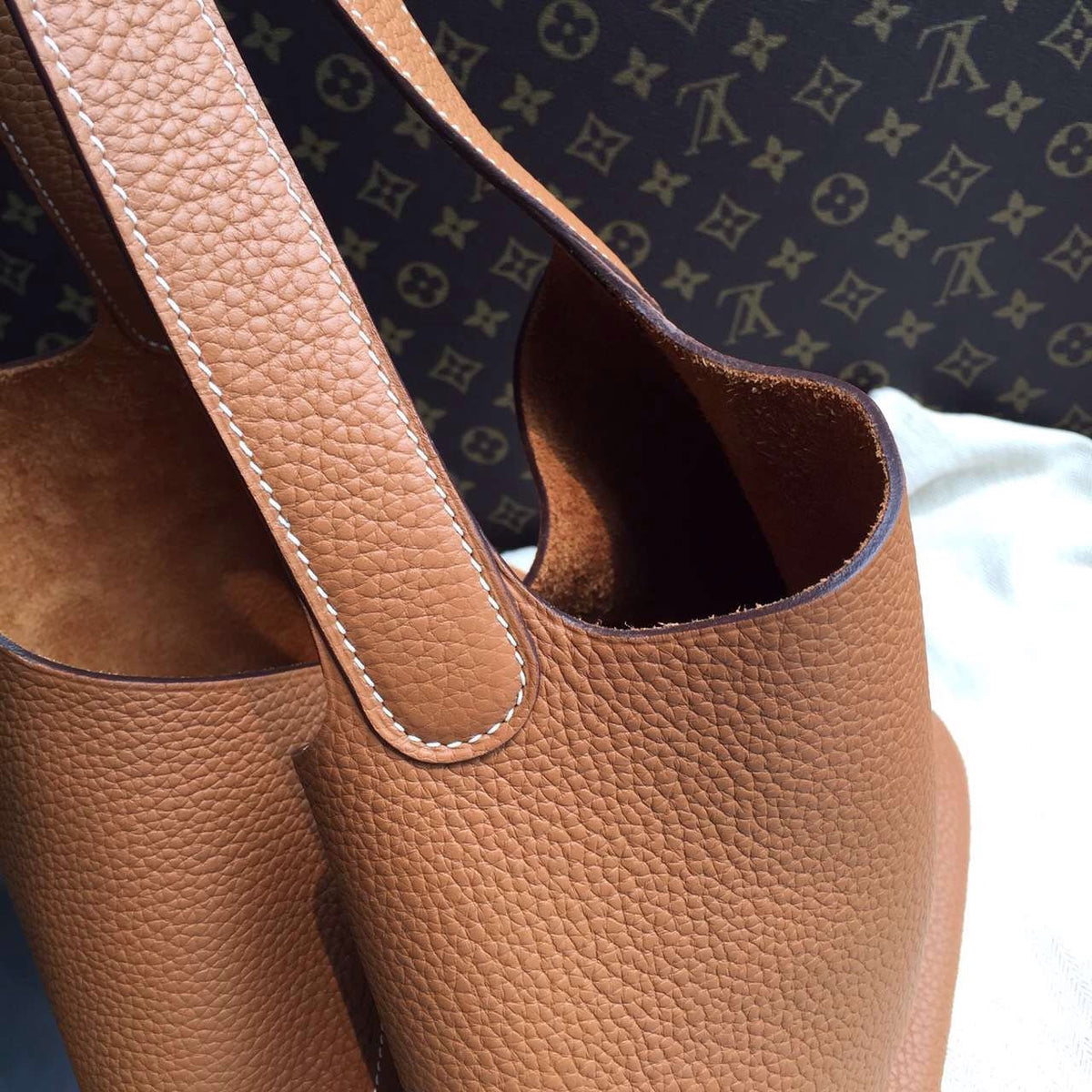 Hermes Noisette Picotin Lock GM Togo Leather Bag