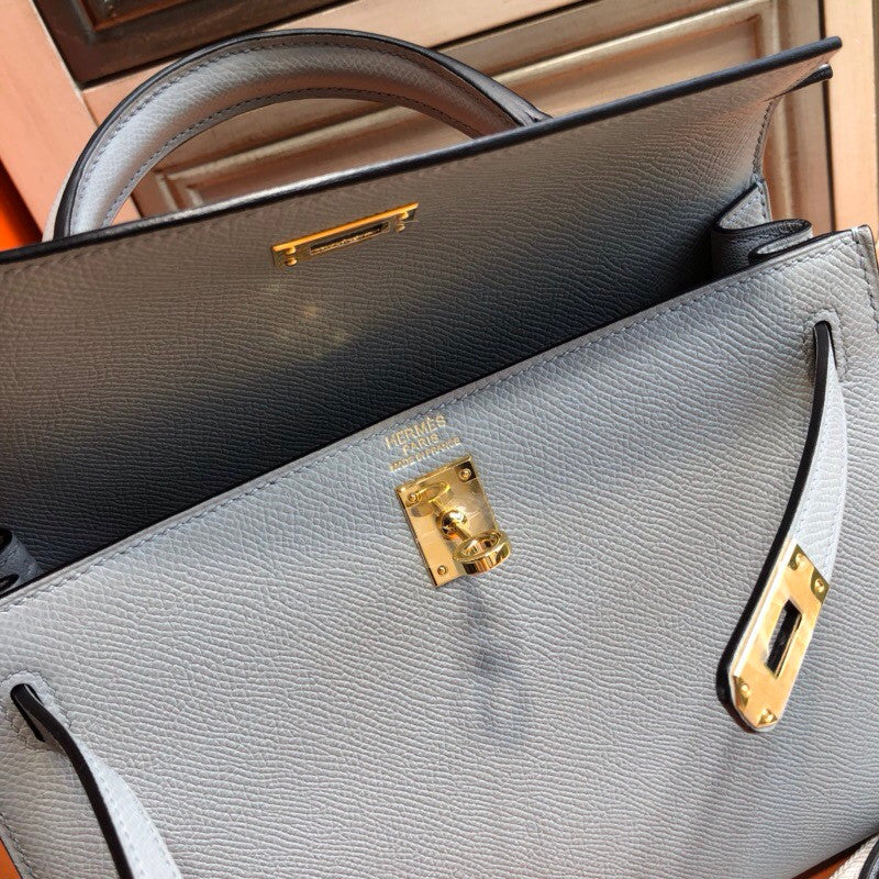 Hermès 8U Bleu Glacier Kelly 25 cm  Epsom Gold Hardware