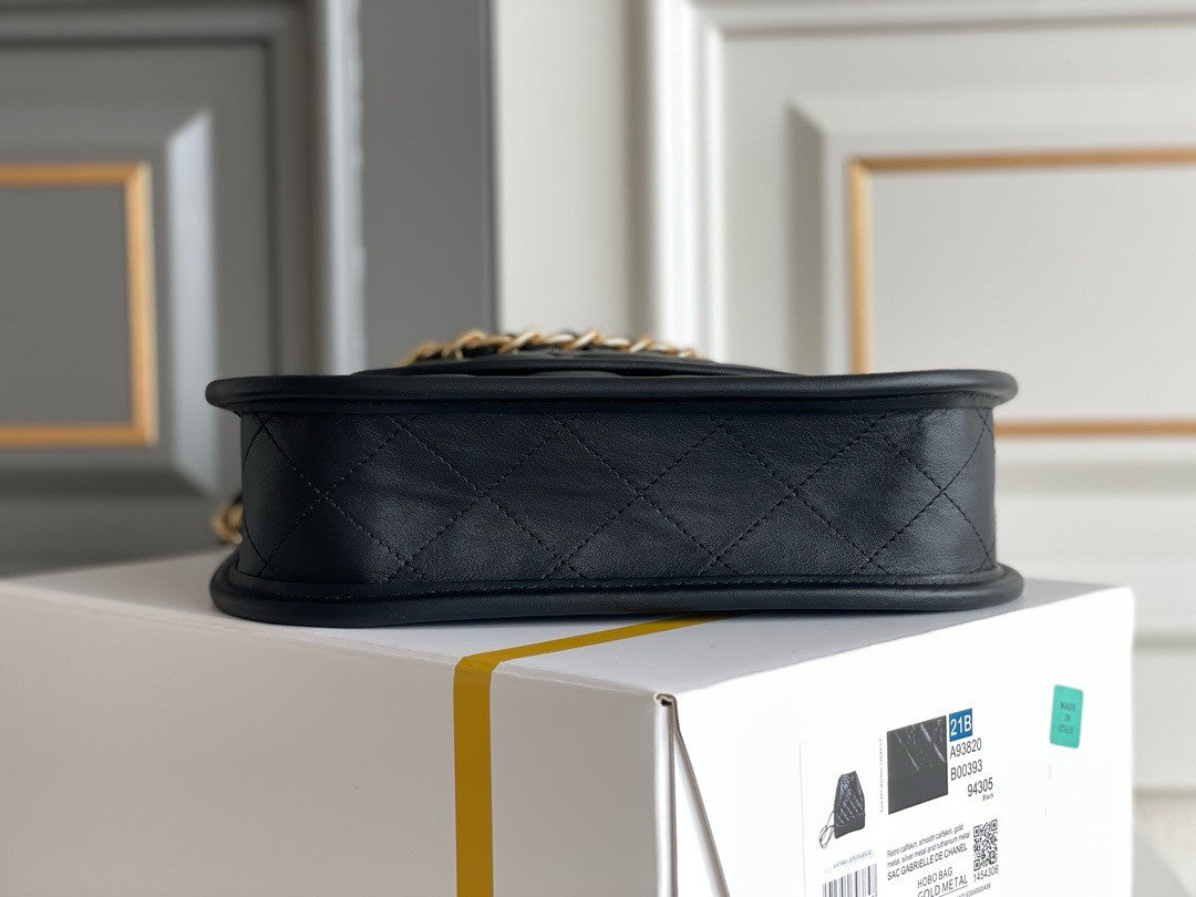 Chanel HOBO HANDBAG 2024