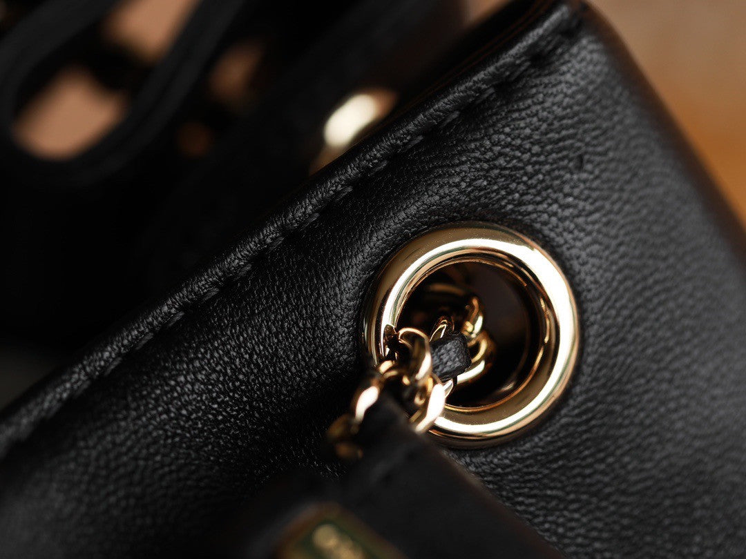CHANEL 22C Black Crinkled Calfskin Duma Backpack