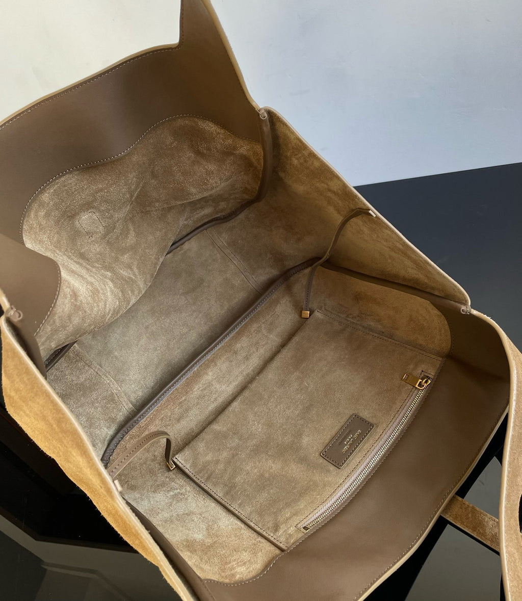 Saint Laurent LE 5 À 7 BEA IN SUEDE