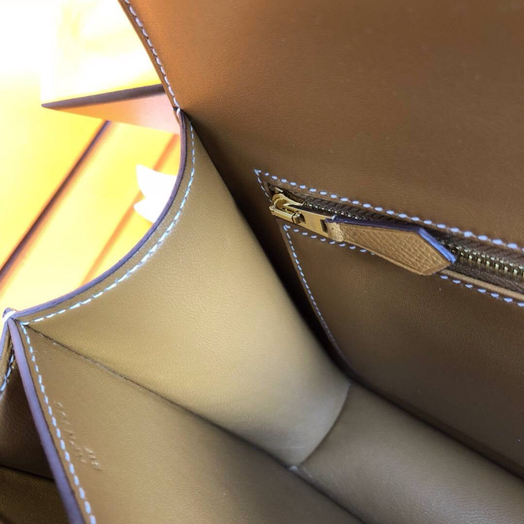 Hermes 1H Toffee Constance 24 Epsom bag with Gold Hardwares (2017 New Color)