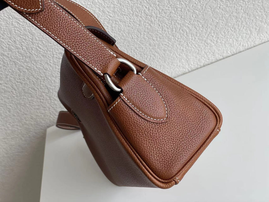 HERMES Kelly Messenger 27 GOLD TOGO palladium HARDWARE