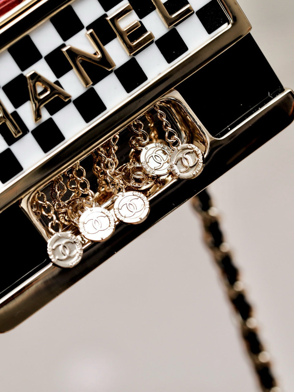 Chanel Limited Edition SLOT MACHINE MINAUDIERE Cruise 2023
