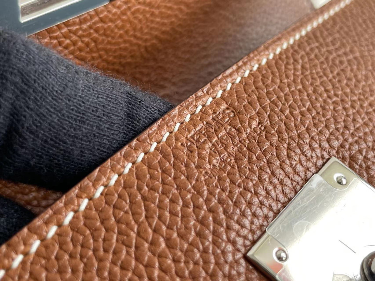 HERMES Kelly Messenger 27 GOLD TOGO palladium HARDWARE
