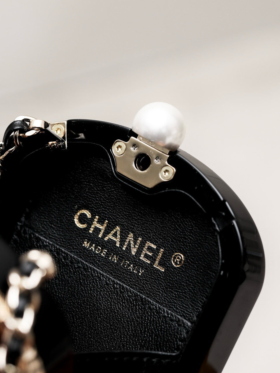 Chanel Limited Edition SLOT MACHINE MINAUDIERE Cruise 2023