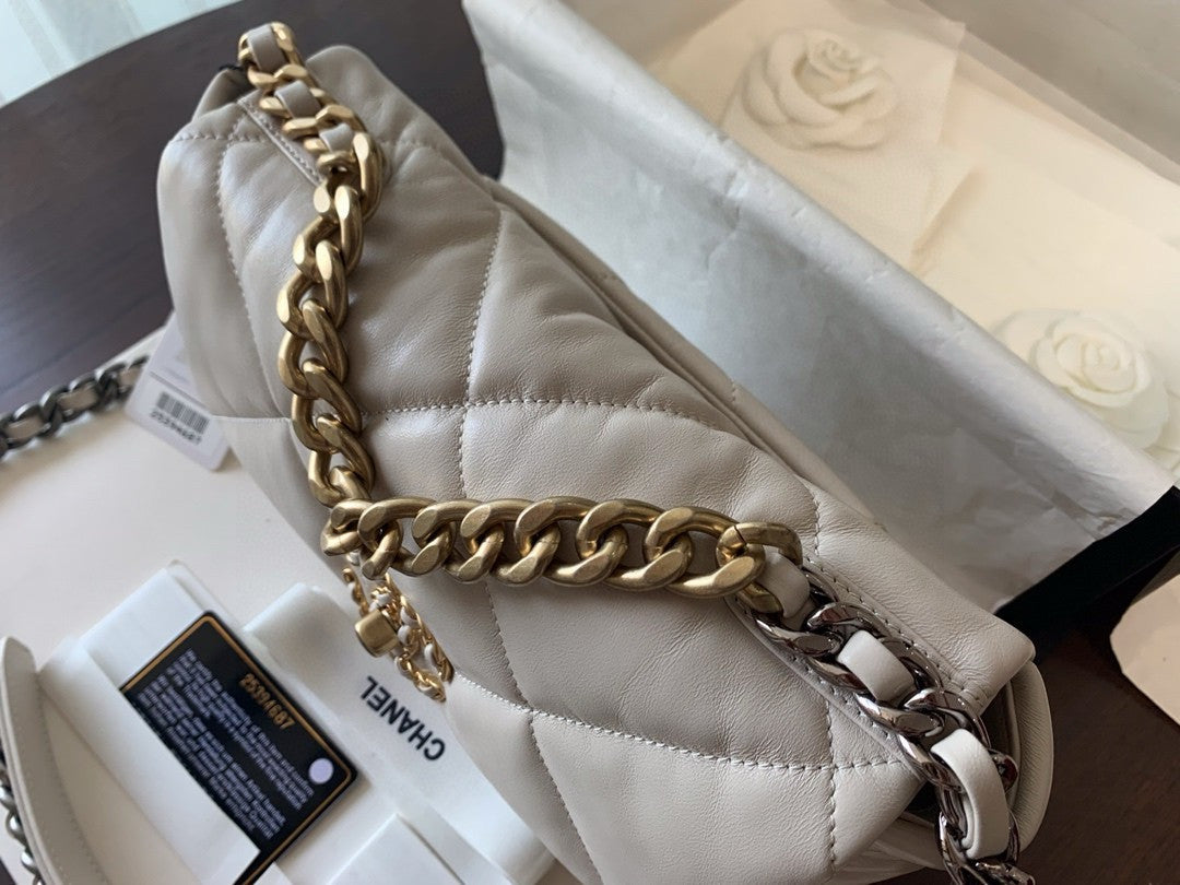 CHANEL 19 White Flap Bag