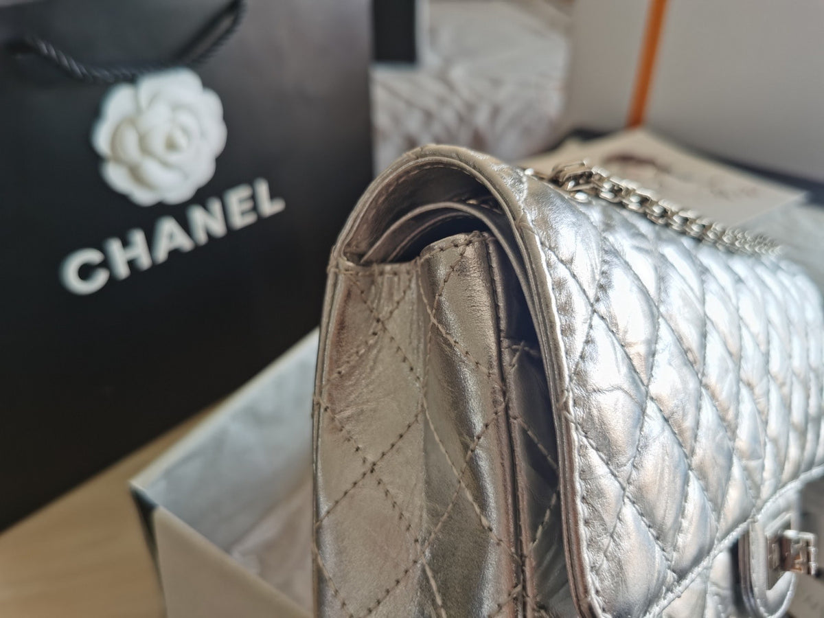 Chanel 2.55 Handbag Metallic Crumpled Calfskin Silver