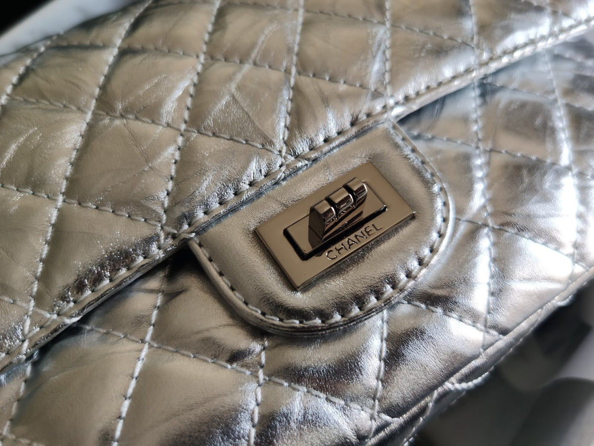Chanel 2.55 Handbag Metallic Crumpled Calfskin Silver