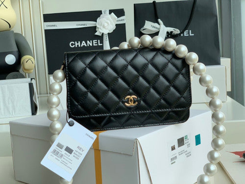 Chanel Clutch With Pearl Chain Black