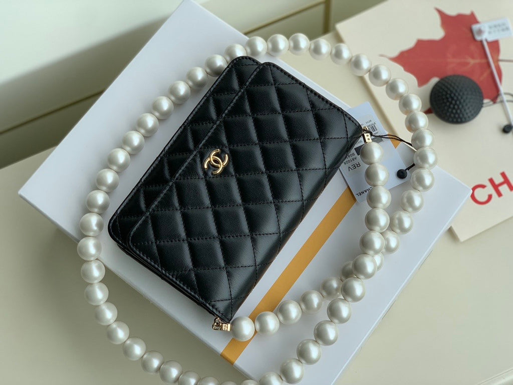 Chanel Clutch With Pearl Chain Black