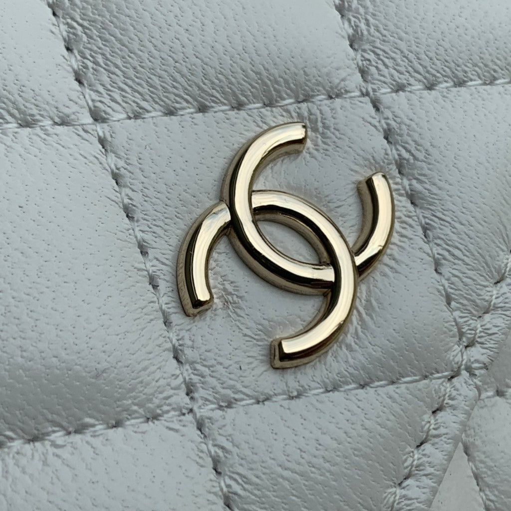 Chanel Clutch With Pearl Chain White