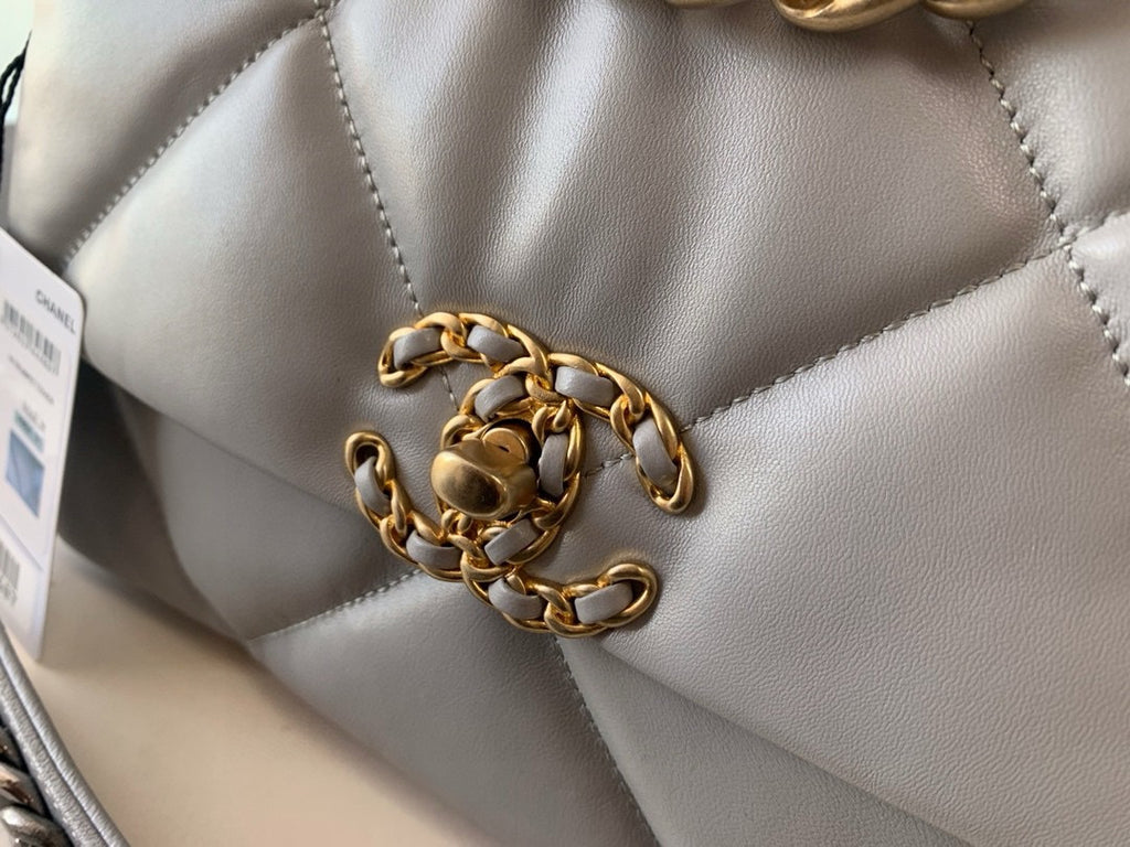CHANEL 19 Grey Bag