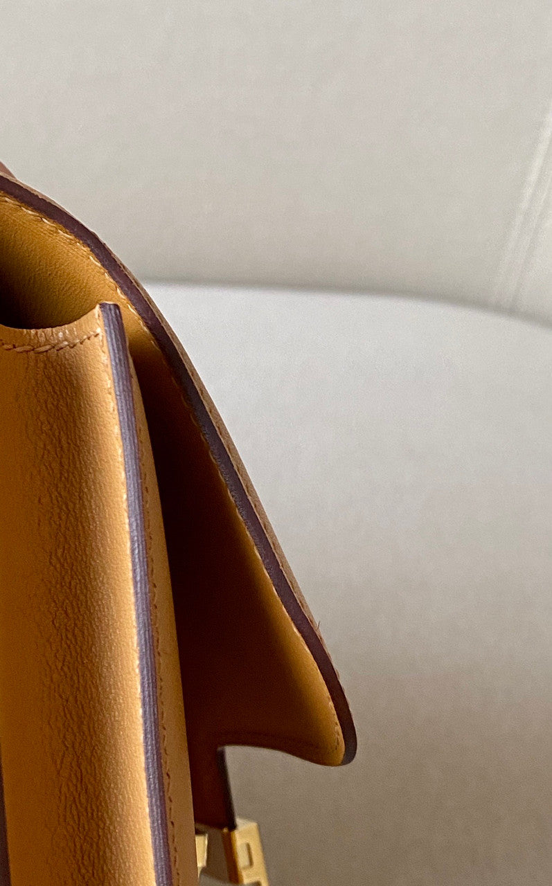 Hermes 4B Biscuit Constance 19cm Epsom Gold Hardware