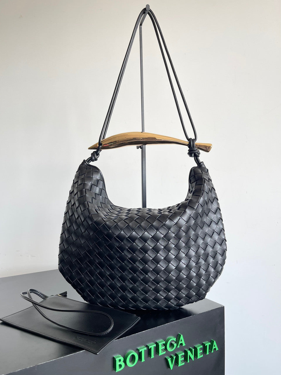 Bottega Veneta Medium Sardine
