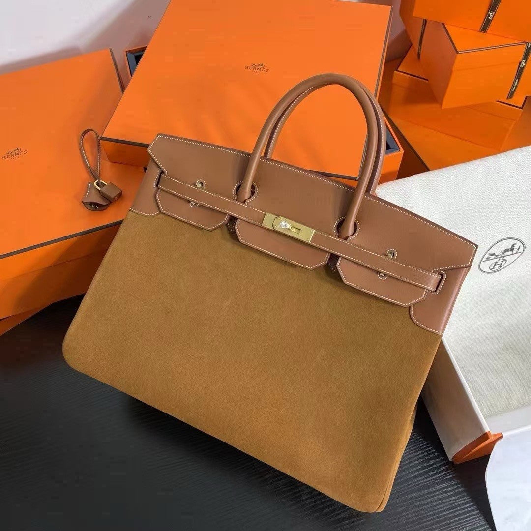 HERMES LIMITED EDITION SUEDE BIRKIN 30 BAG RARE GOLD DOBLIS GOLD HARDWARE Hermes