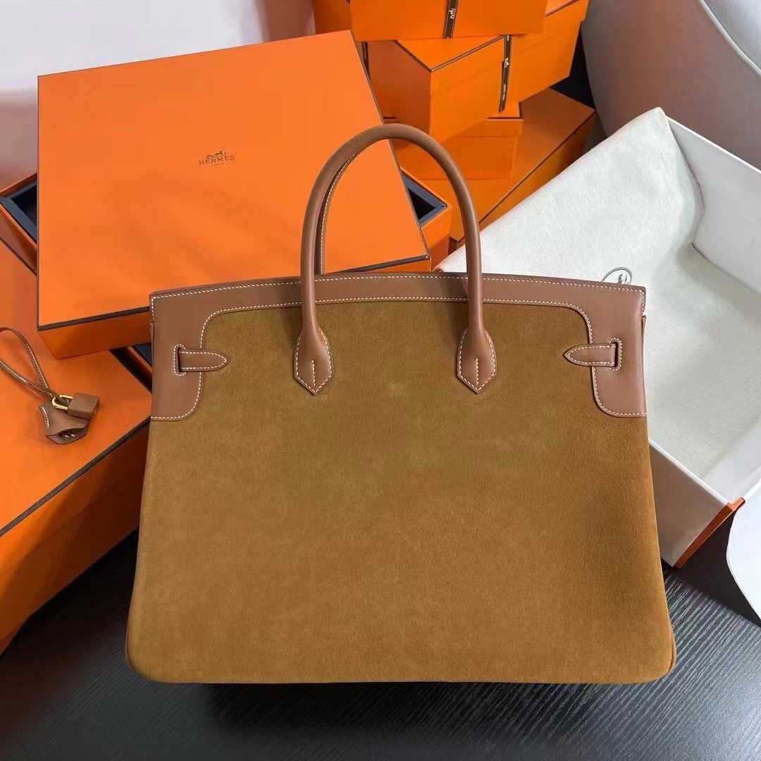 HERMES LIMITED EDITION SUEDE BIRKIN 30 BAG RARE GOLD DOBLIS GOLD HARDWARE Hermes