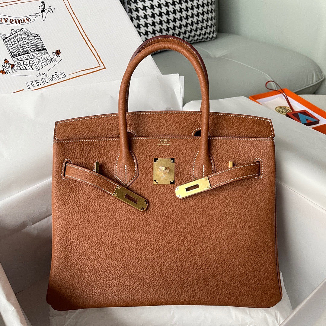 Hermès Gold Birkin 30 cm Togo Leather Gold Hardware