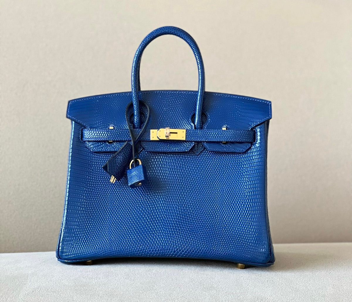 Hermes Bleu saphir Lizard Birkin Bag 25cm Gold Hardware