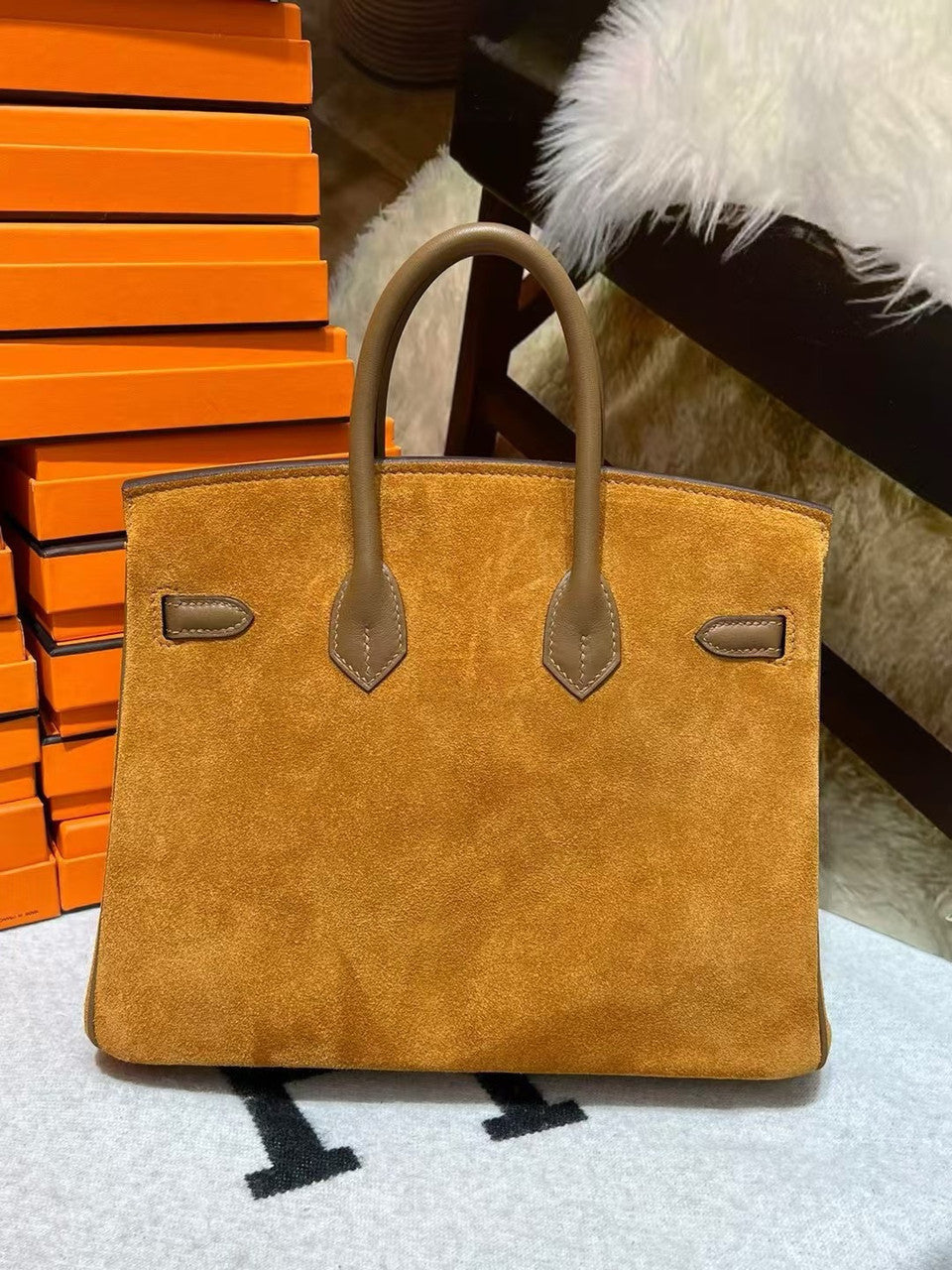HERMÈS BIRKIN 25 GOLD VEAU DOBLIS SUEDE AND SWIFT LEATHER WITH GOLD HARDWARE Hermes