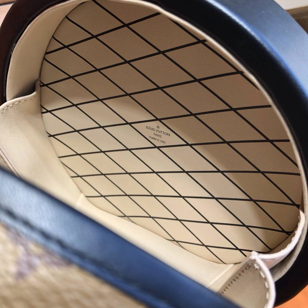 Louis Vuitton PETITE BOITE CHAPEAU M43510